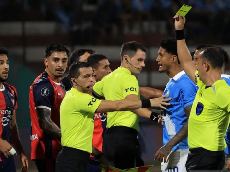 Domínguez, jugador que agredió a Maxloren, hizo su descargo tras ser expulsado en el Sporting Cristal vs. Cerro Porteño