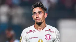 Martín Pérez Guedes lamentándose su desgarro en Universitario.