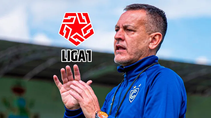 Horacio Melgarejo, entrenador de Cienciano, y el logo oficial de la Liga 1.