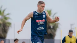 Federico Girotti entrenando en Alianza Lima.