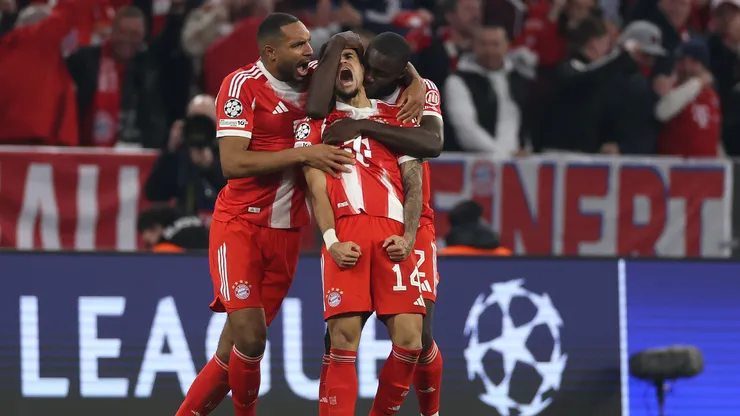 Luis Díaz celebrando.
