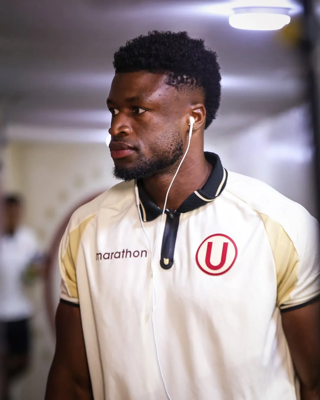 Sekou Gassama con la camiseta de Universitario. (Foto: Universitario)