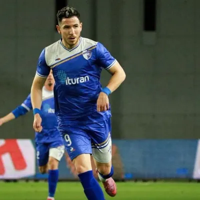 Adrián Ugarriza sigue intratable en Israel y esta vez marcó un doblete