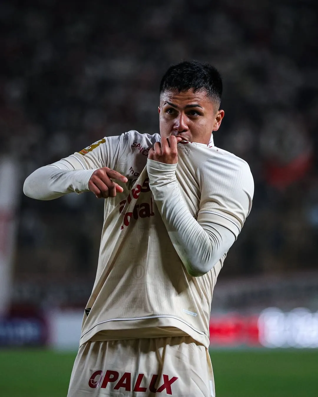 Jairo Concha festejando un gol con la camiseta de Universitario. (Foto: Liga 1)