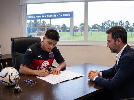 El peruano de 17 años que debutó en Argentina y ya firmó su primer contrato profesional