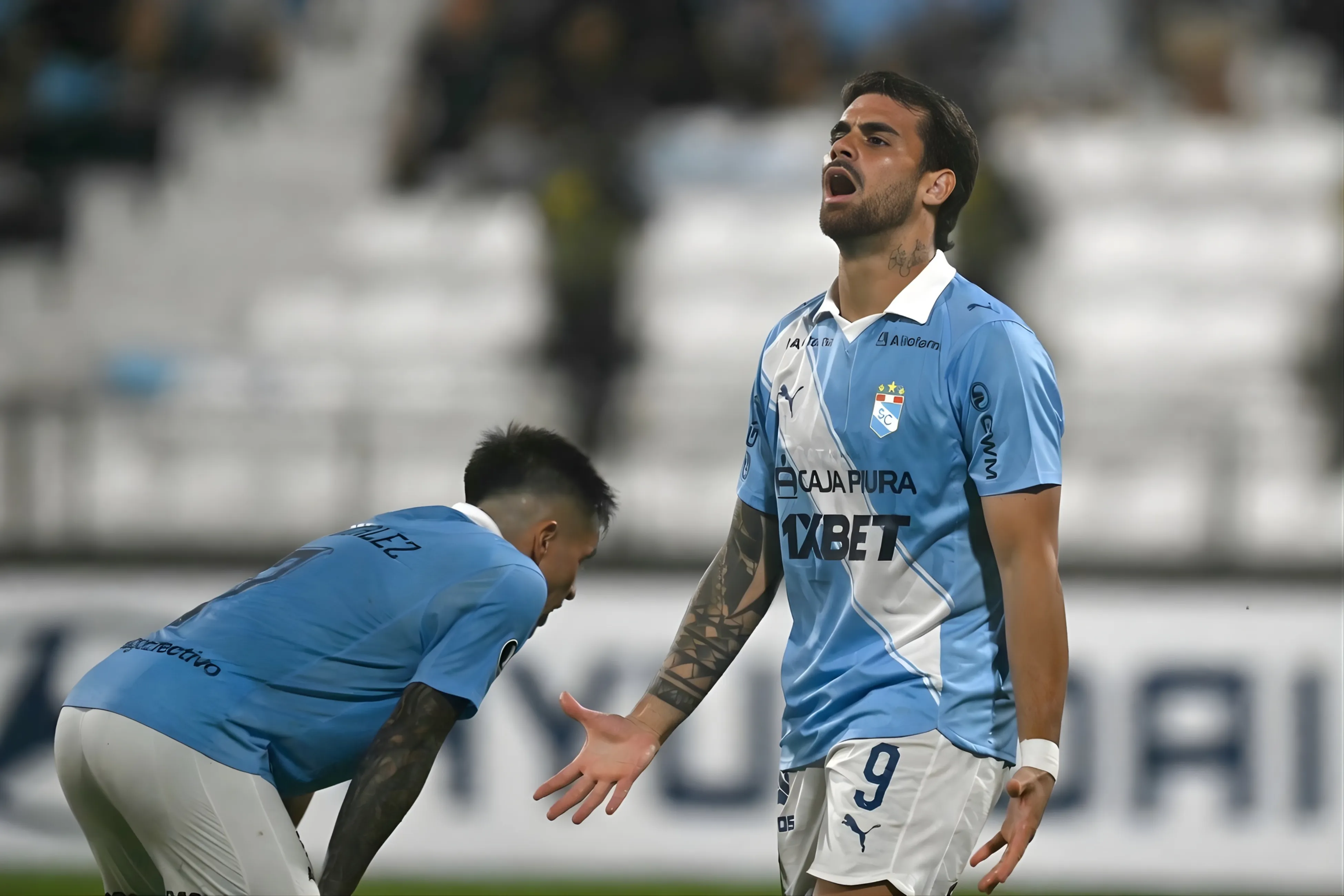 Felipe Vizeu lamentándose una gran ocasión de gol que falló en el Sporting Cristal vs. Junior por la Copa Libertadores. (Foto: Conmebol Libertadores)