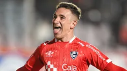 Neri Bandiera y su festejo de gol en el triunfo de Cienciano.