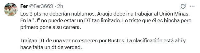Hinchas de Universitario presionan a Jorge Araujo tras triunfo ante Nacional: “No pueden ser suplentes”. (Foto: X)