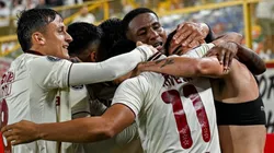 Crack de Universitario es buscado por Peñarol y Millonarios luego de la victoria ante Nacional.