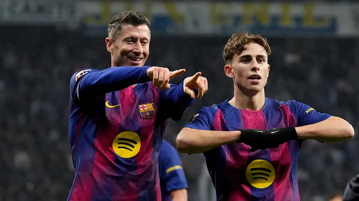 Robert Lewandowski y Fermín López, figuras de Barcelona.