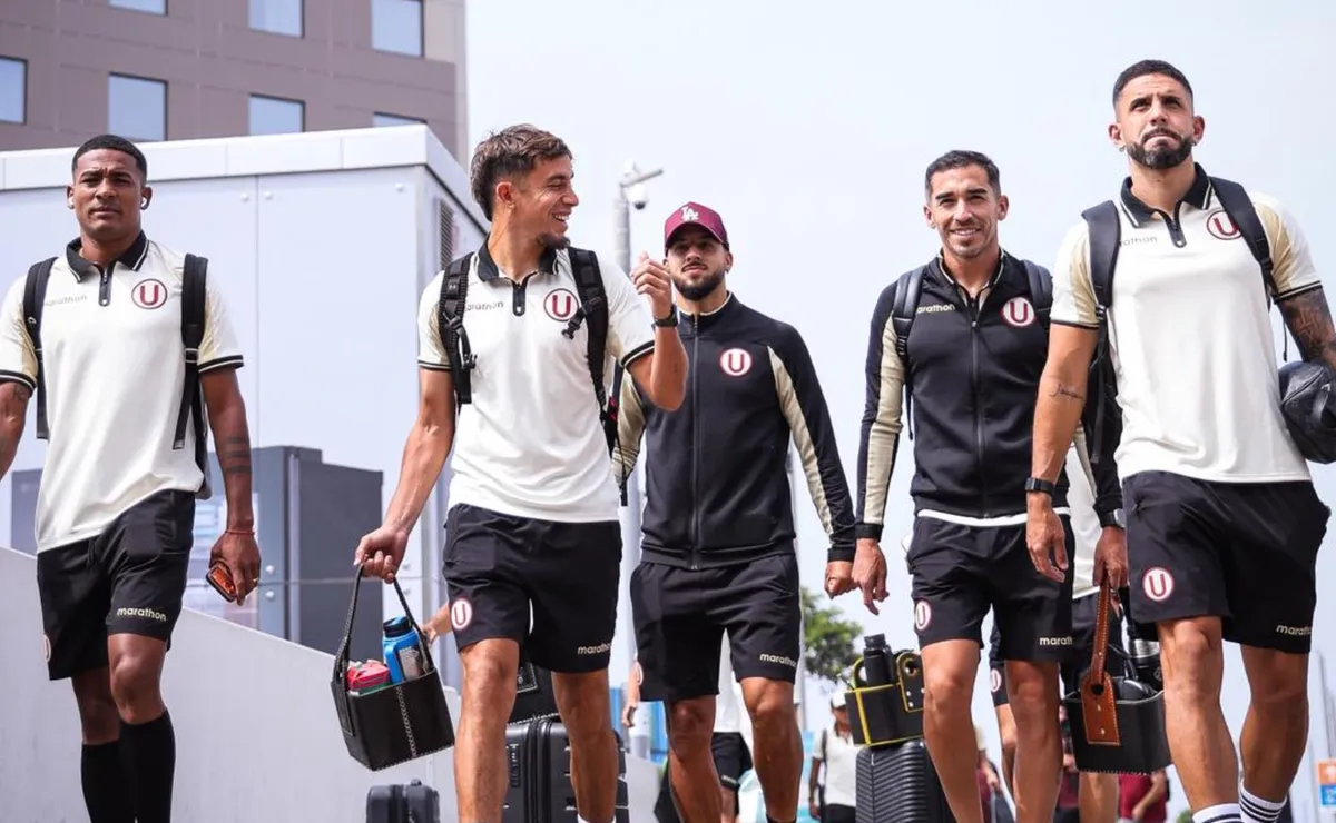 Alineaciones de Universitario y Juan Pablo II por la Liga 1