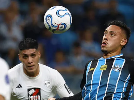 Erick Noriega se vio perjudicado en Gremio por un hecho no futbolístico