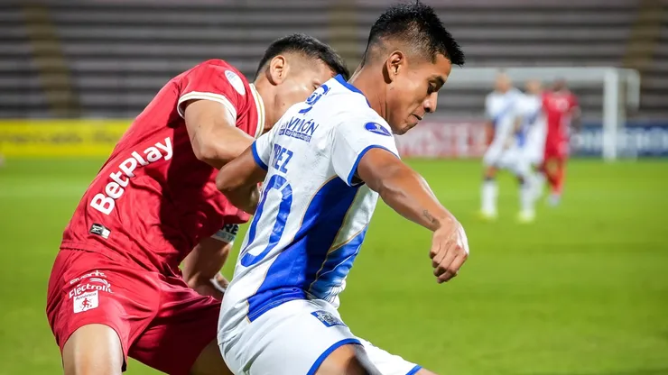 Alianza Atlético vs América de Cali.