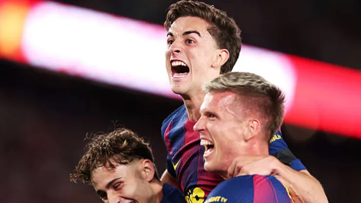 Barcelona campeón de LaLiga Española después de vencer al Real Madrid.
