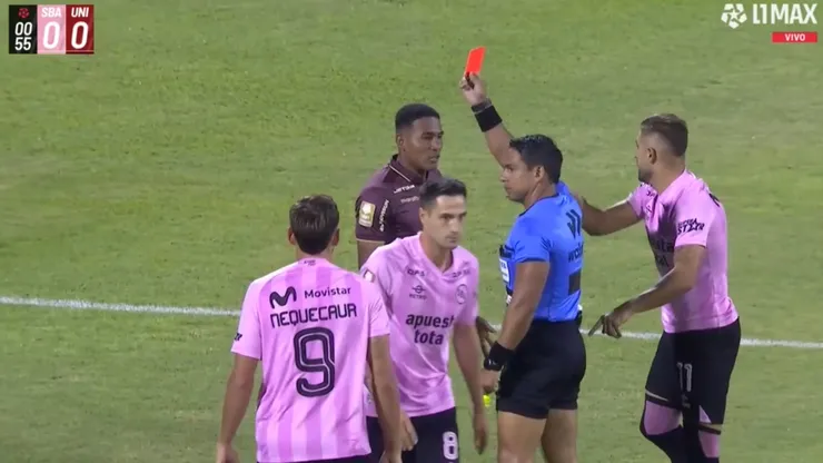 José Carabalí se fue expulsado.