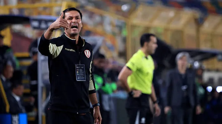 Universitario tomó decisión sorpresiva con Jorge Araujo tras empate con Sport Boys.