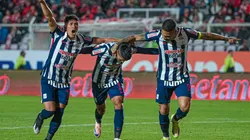 Jugadores de Alianza Lima celebrando.