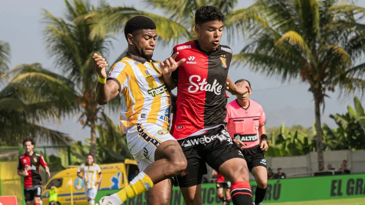 Juan Pablo II vs. FBC Melgar por el Torneo Apertura 2026.