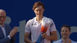 Ignacio Buse, con el trofeo de campeón del ATP 500 de Hamburgo.