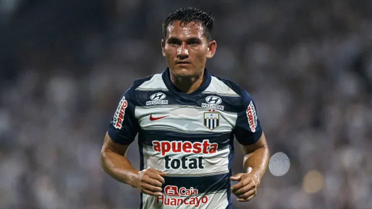 Jairo Vélez, jugador de Alianza Lima.