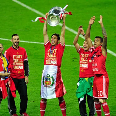 Quiénes son los 2 futbolistas peruanos campeones de la UEFA Champions League