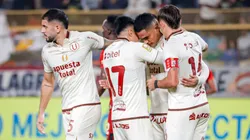 Jugadores de Universitario celebrando hoy ante Sport Huancayo.