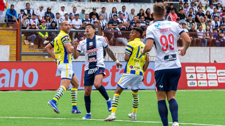 Alianza Lima vs FC Cajamarca.