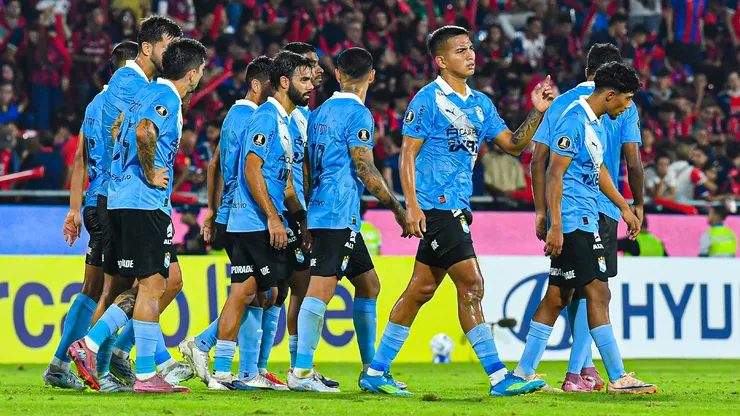 El plantel de Sporting Cristal tras el partido ante Cerro Porteño por la Copa Libertadores.