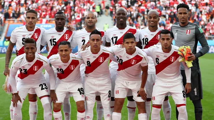 La Selección Peruana en el partido ante Francia durante el Mundial Rusia 2018.
