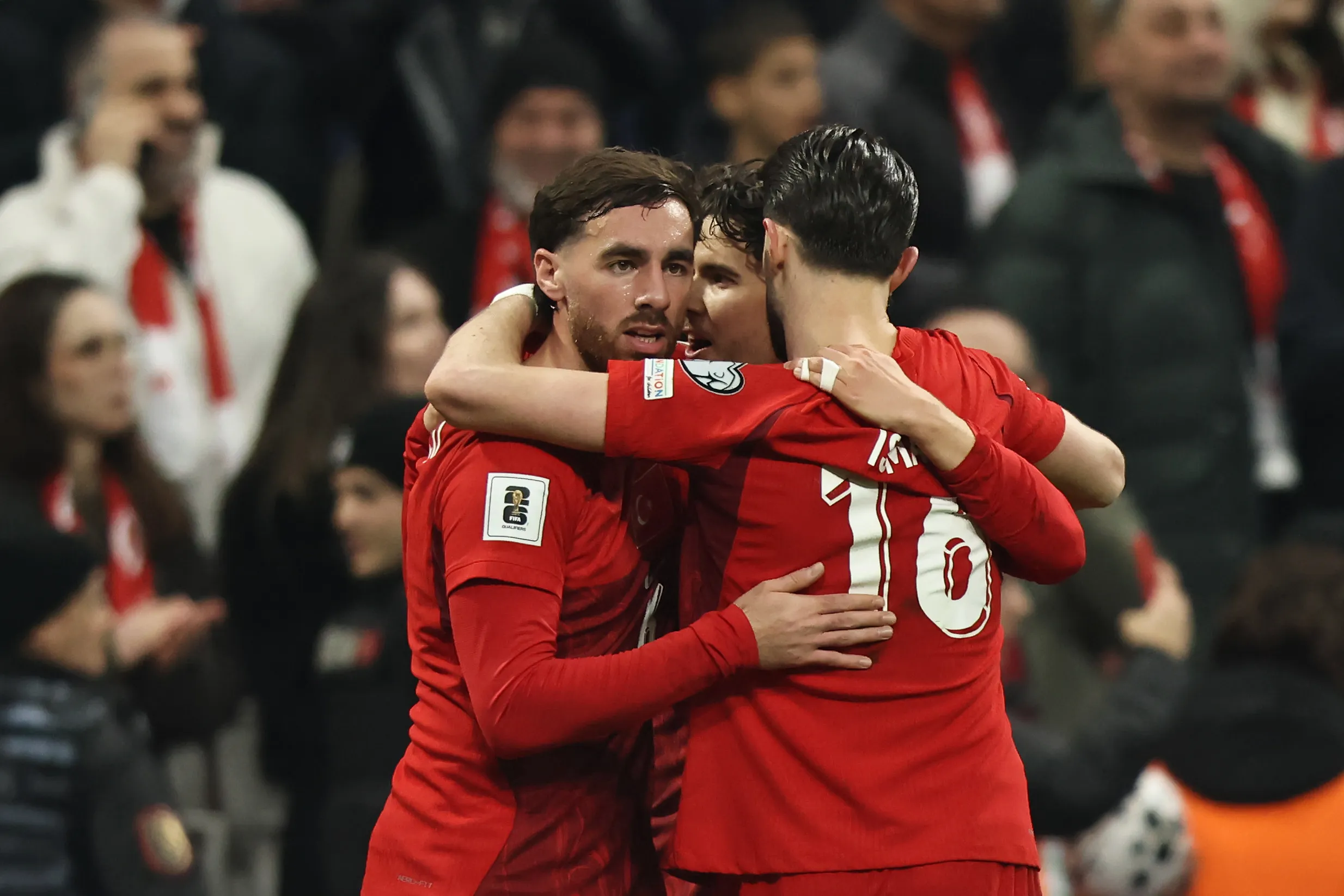 Selección de Turquía celebrando (Foto: Getty).
