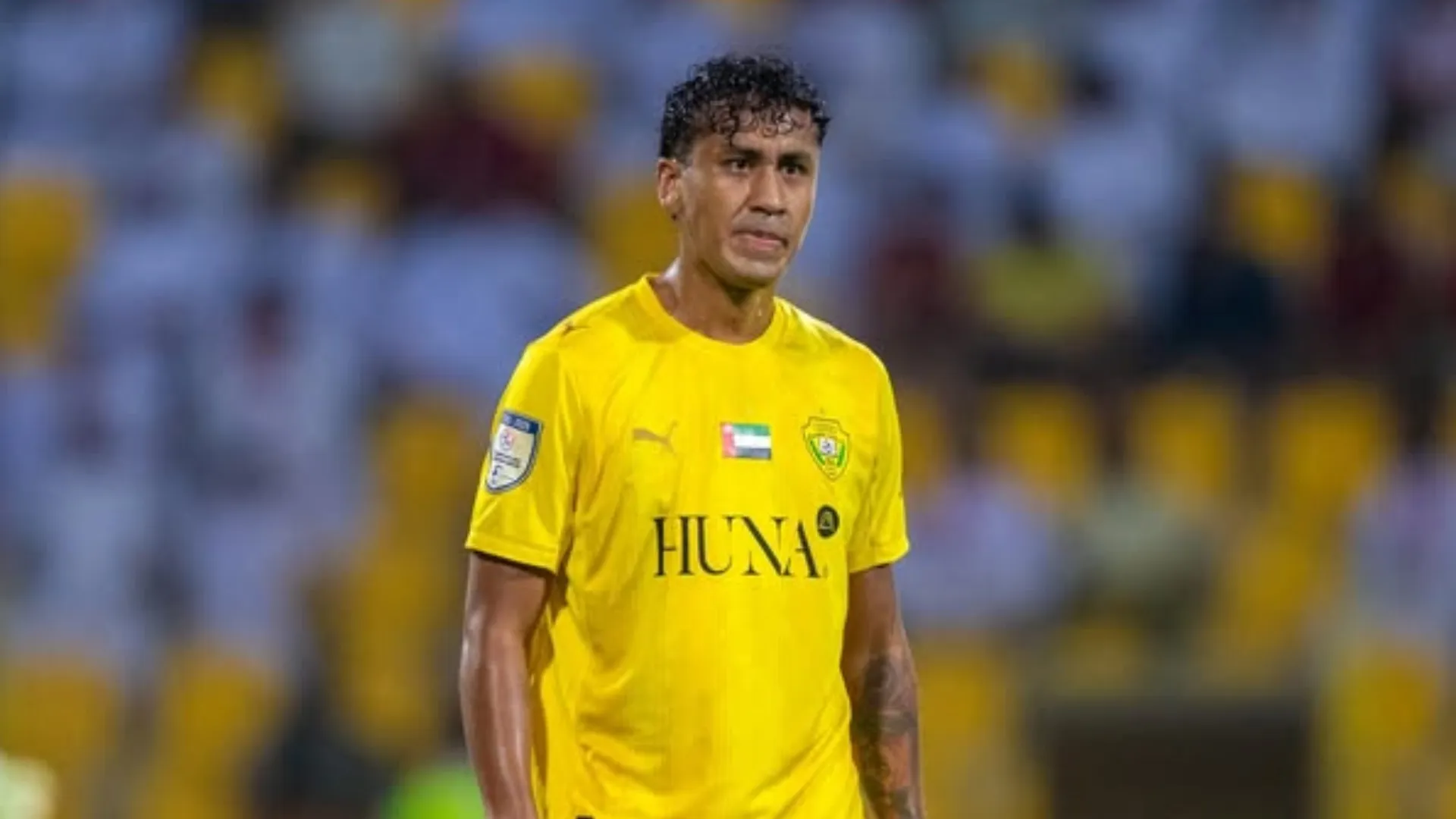 Renato Tapia, figura del Al Wasl de los Emiratos Árabes Unidos (Instagram @renatotapiac).