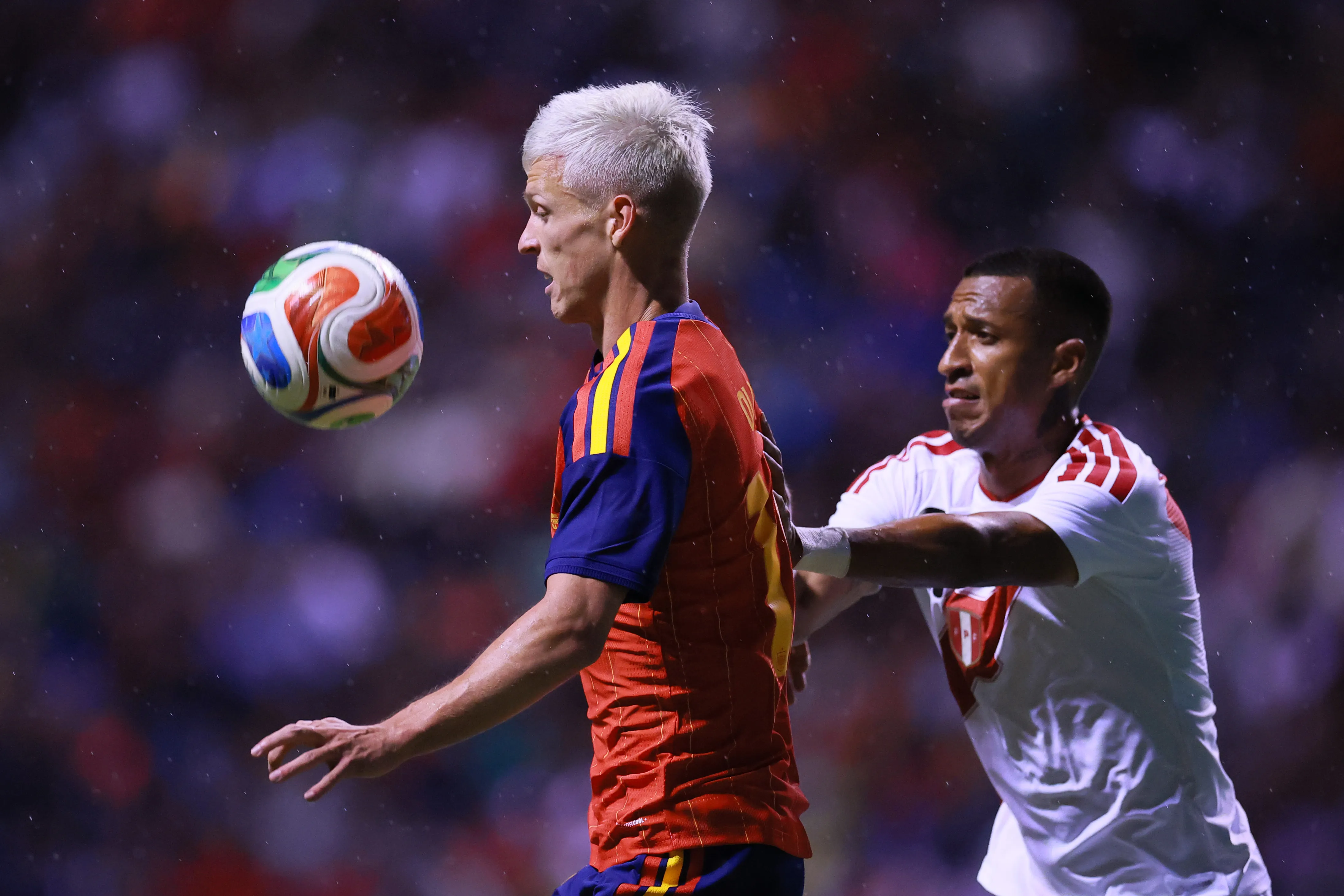 Jhonny Vidales contra España (Foto: Getty).