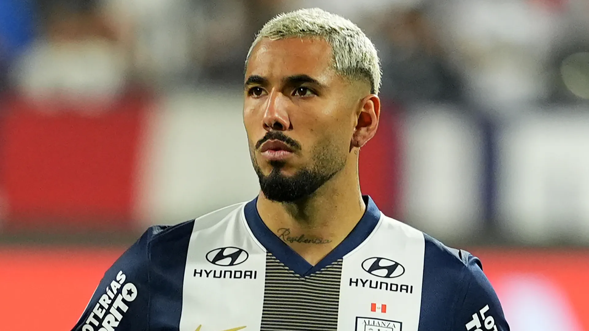 Sergio Peña con camiseta de Alianza Lima (Foto: Getty).
