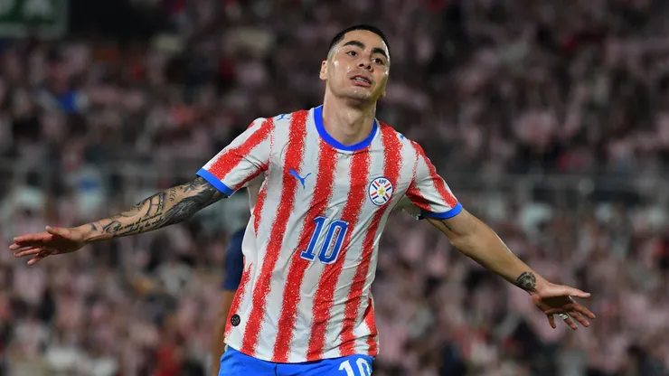 Miguel Almirón, figura de Paraguay.