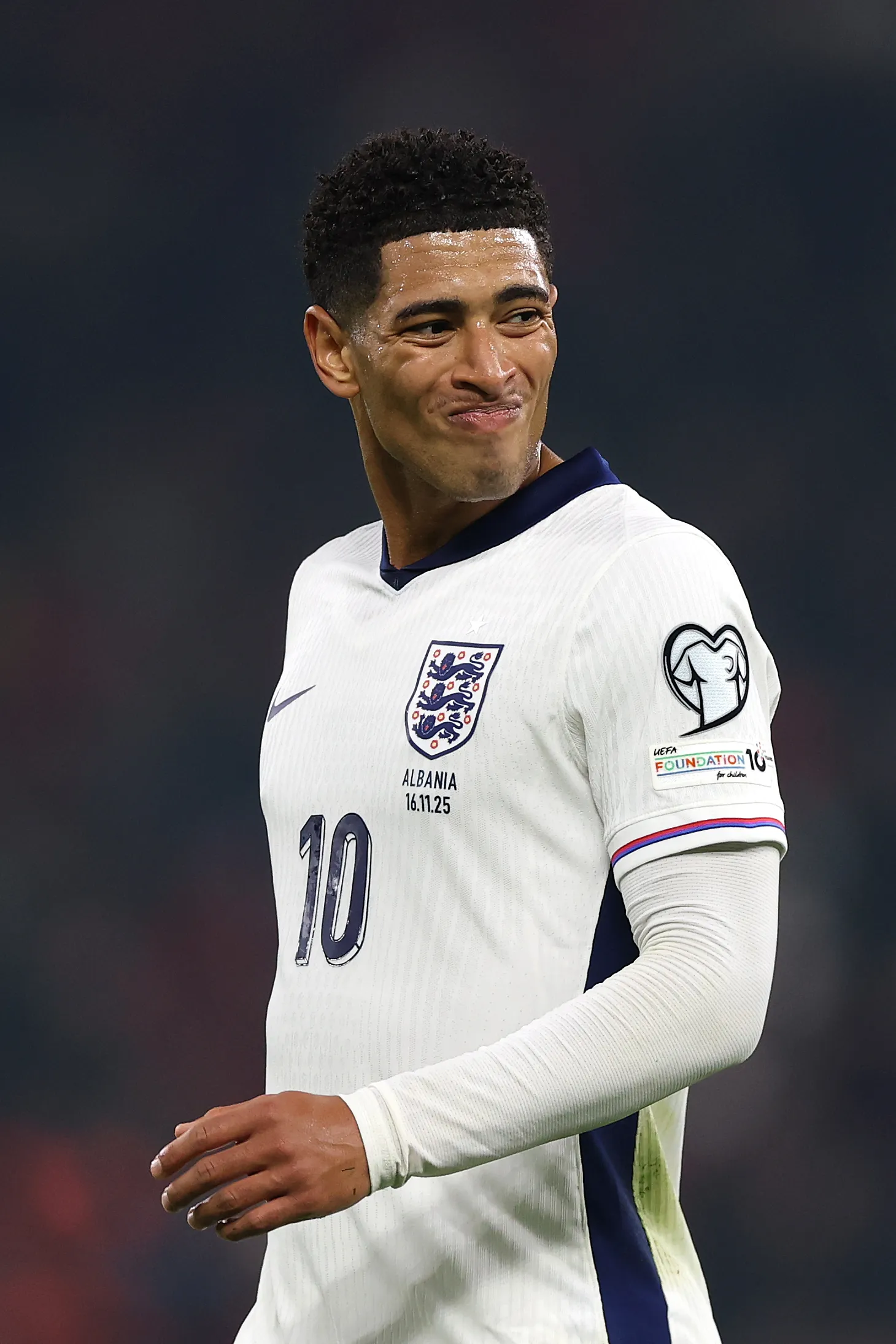 Jude Bellingham perdió sus botines personalizados tras el robo que sufrió Inglaterra en el Mundial 2026. (Foto: Getty Images)