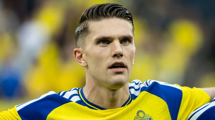 Viktor Gyokeres delantero de Suecia.