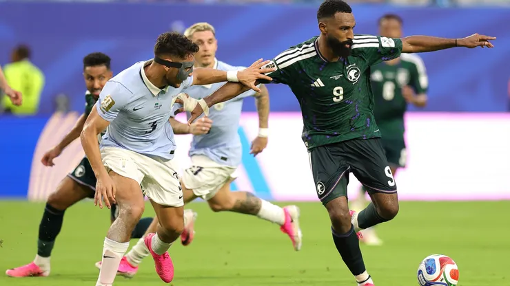 Uruguay rescató un empate ante Arabia Saudita.