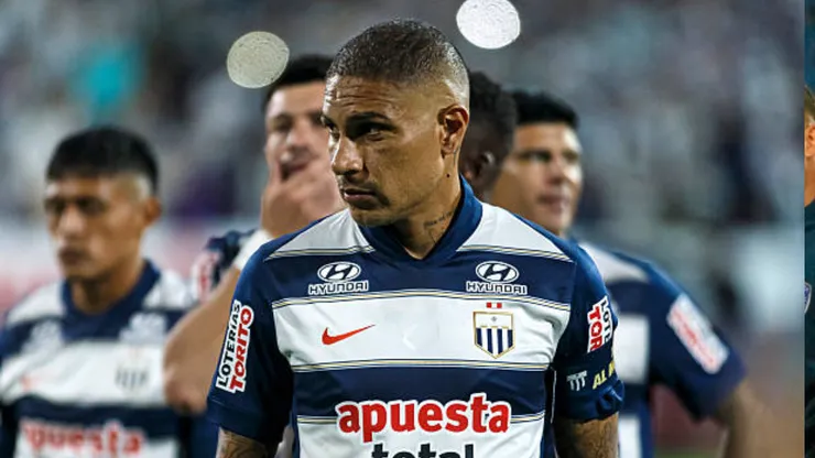 Paolo Guerrero planea invertir dentro de Alianza Lima.