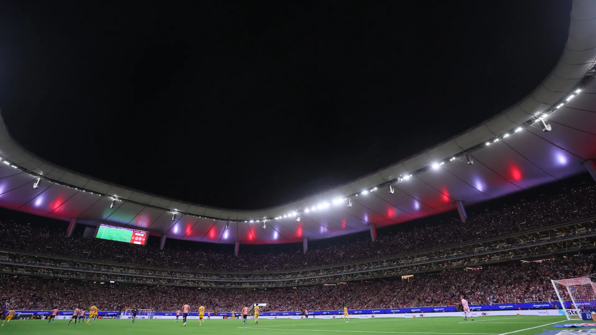 El Estadio Akron, durante un partido de Chivas (Getty Images).