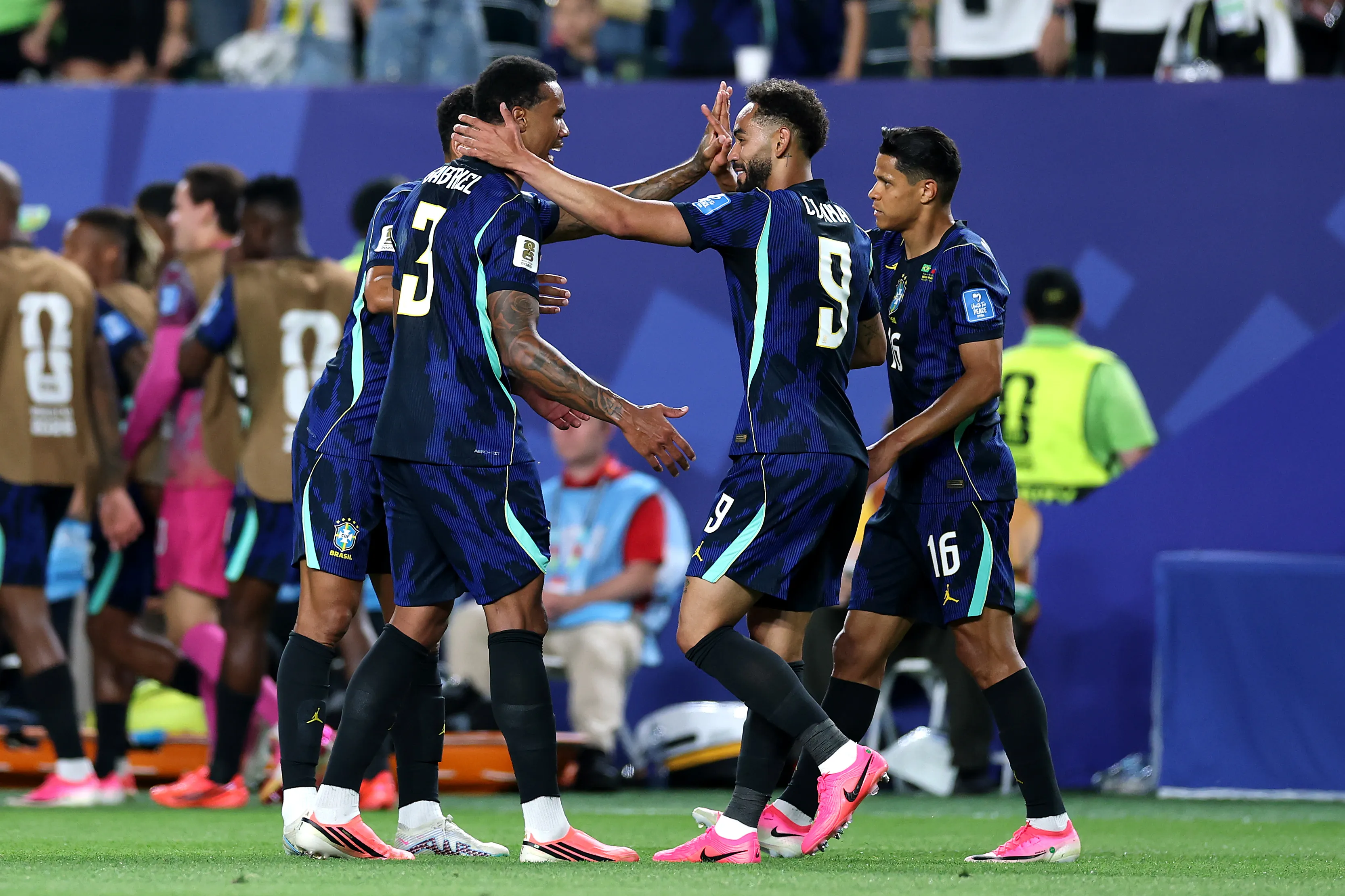 Selección de Brasil celebrando (Foto: Getty).