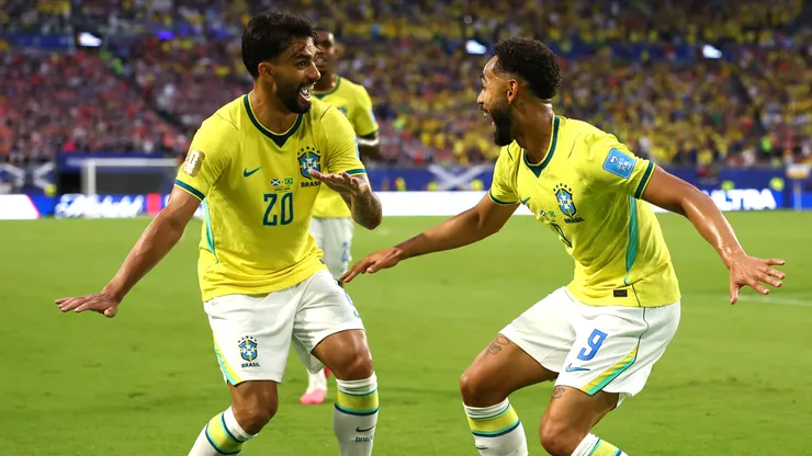 Lucas Paquetá y Matheus Cuhna.