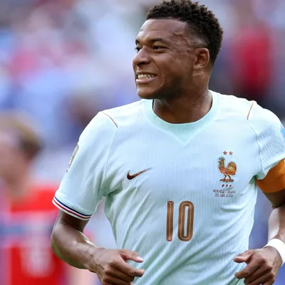 Pronósticos Francia vs Suecia: Mbappé lidera a Les Bleus en un cruce de alto riesgo