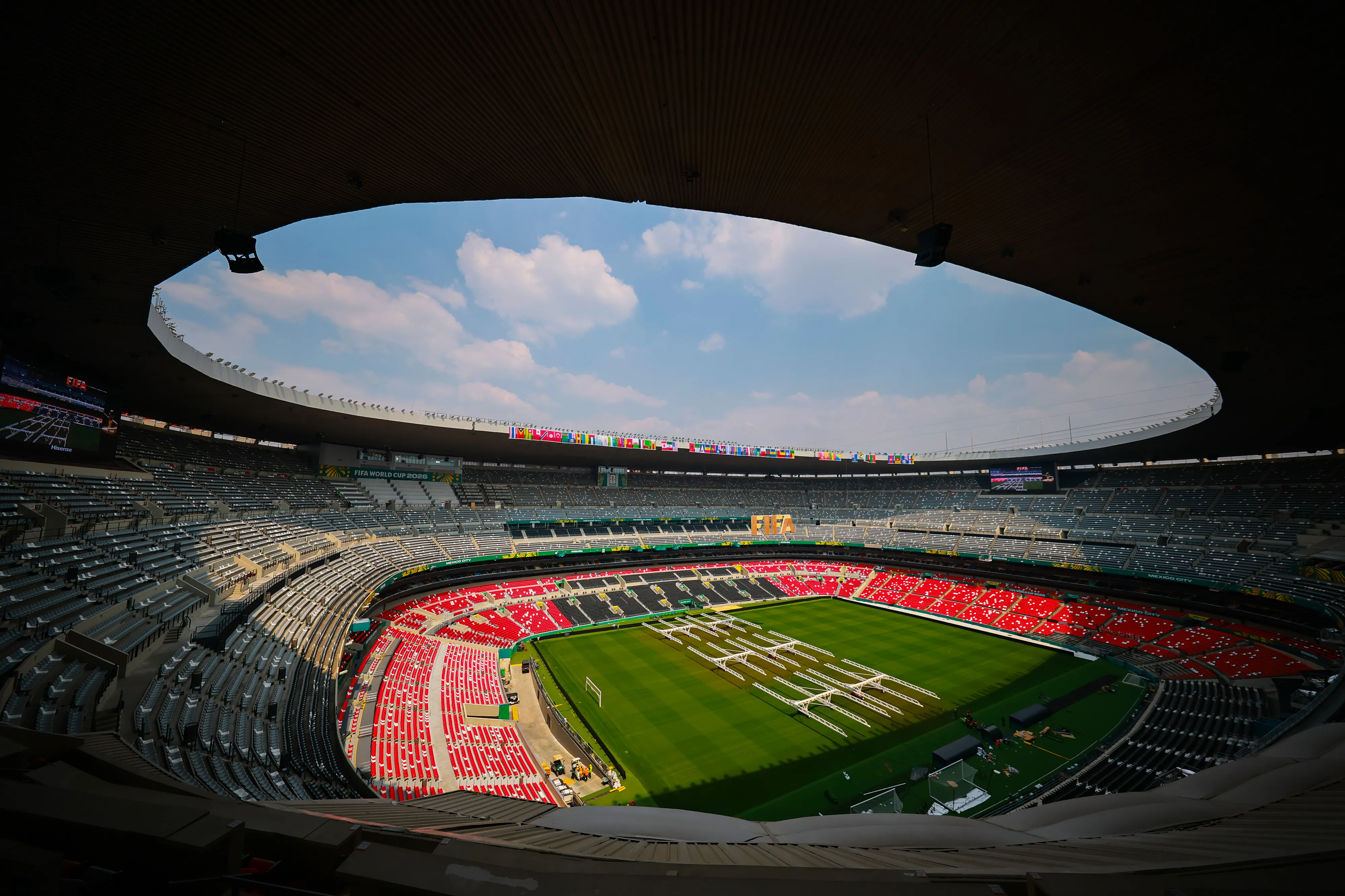 Vista por dentro del Estadio Azteca (Foto: Getty).