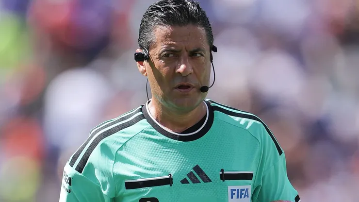 Alireza Faghani, árbitro iraní, nacionalizado australiano.
