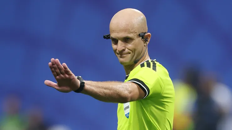 Adham Makhadmeh, árbitro jordano en el Mundial 2026.