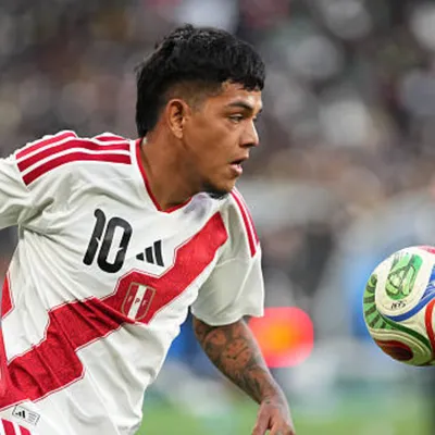 Joao Grimaldo respondió si le gustaría jugar pronto en Alianza Lima o Universitario