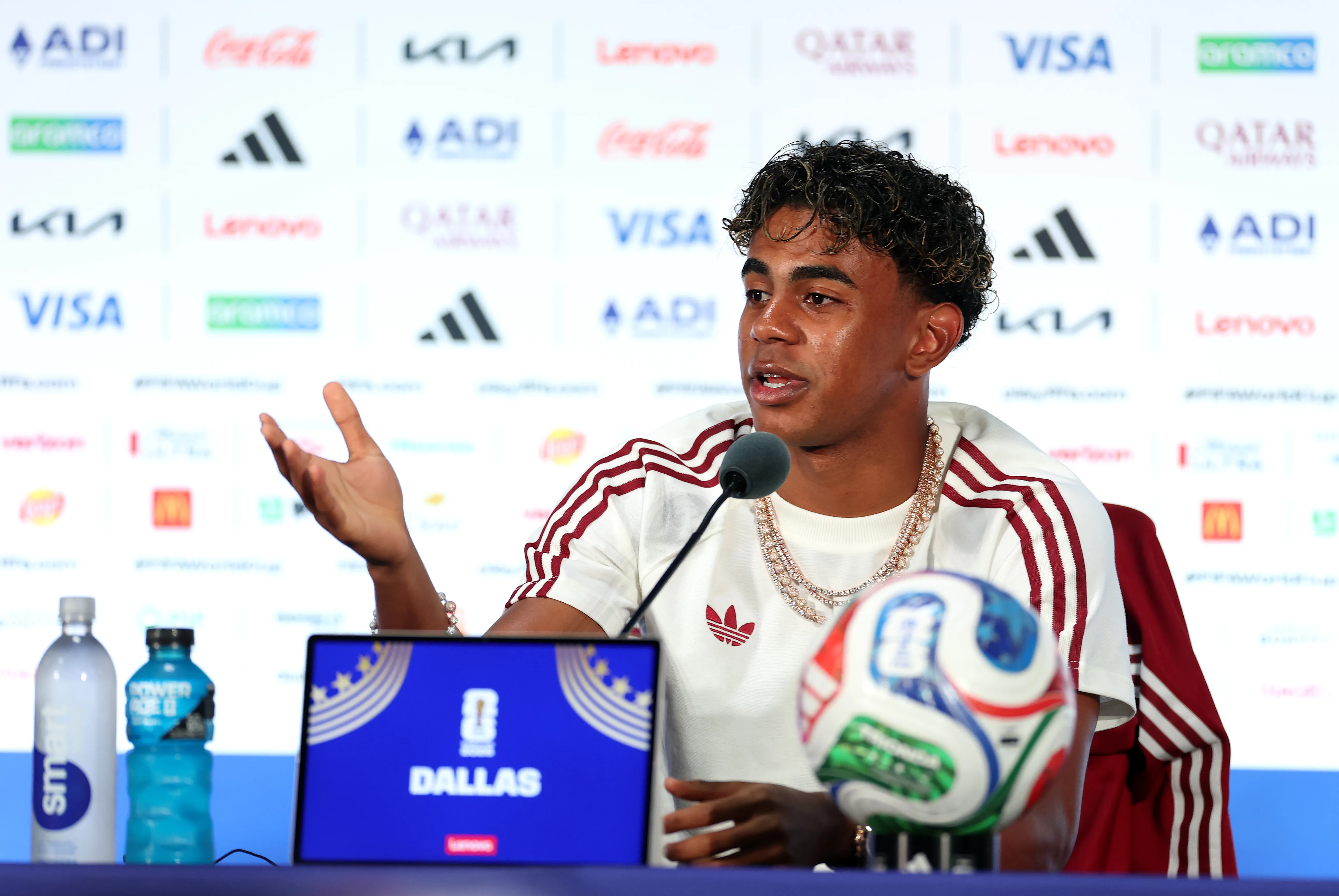 Lamine Yamal en conferencia de prensa (Foto: Getty).