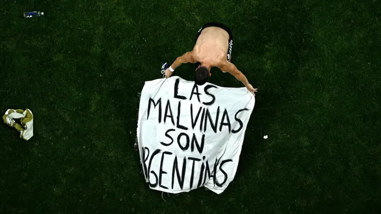 Banderola argentina sobre Malvinas