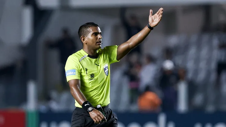 Alexis Herrera, árbitro venezolano.