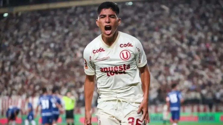 Piero Quispe en Universitario